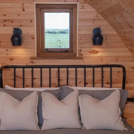 Glamping Pod 2 Presence * Scarborough