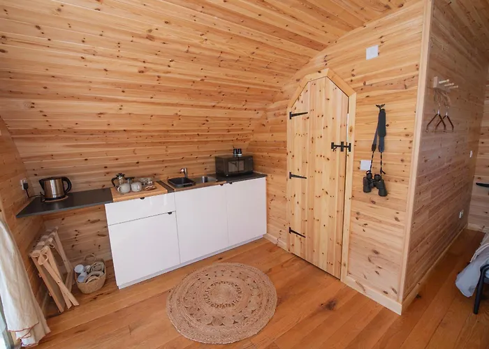 Glamping Pod 2 Presence