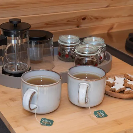 Glamping Pod 2 Presence